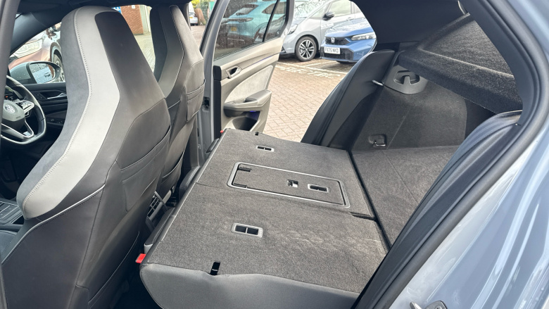 Volkswagen Golf 1.5 TSI 150 R-Line 5dr Petrol Hatchback